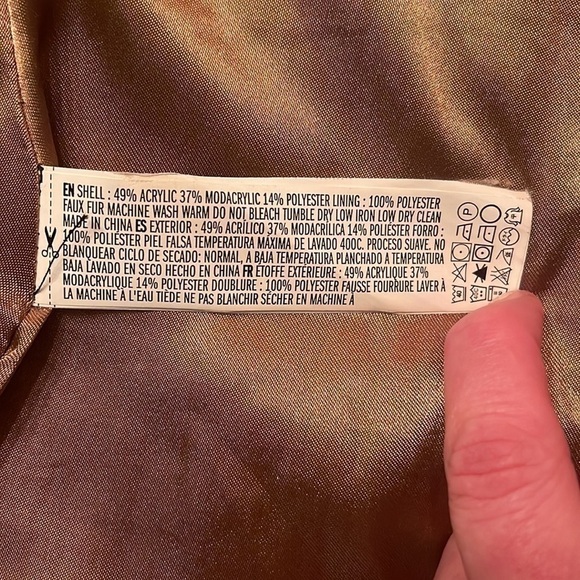 Forever 21 Fur Vest, Size Small - Picture 5 of 8